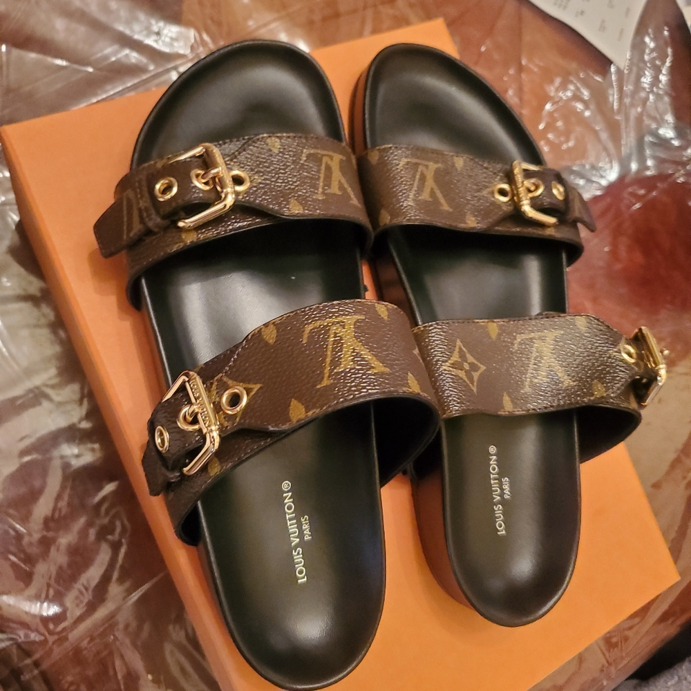 Louis vuitton bomb Dia flat mule